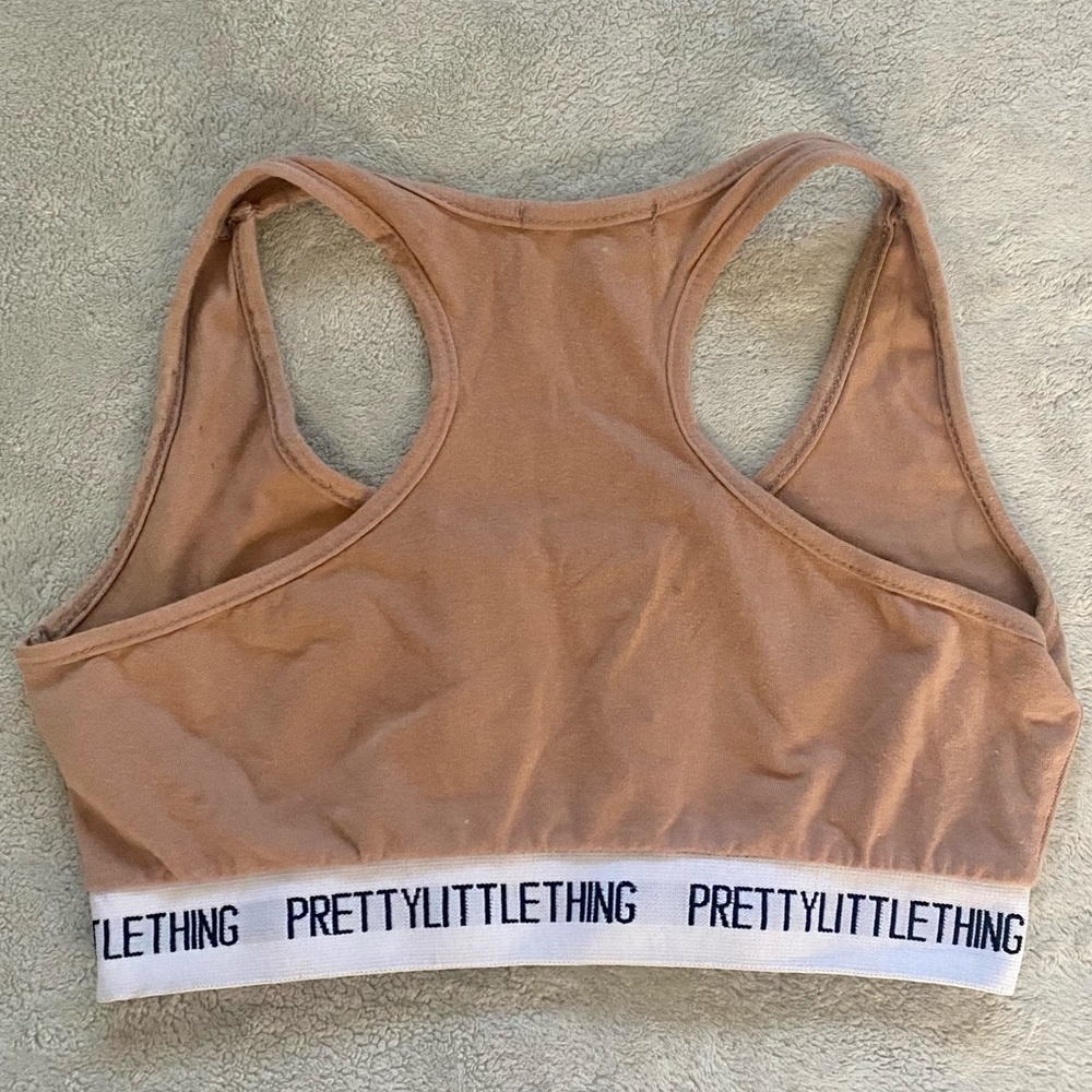 Pretty Little Thing Sports Bra Size Small - Picture 2 of 5